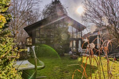 Einmalige Gelegenheit: Architektenhaus mit Fernwärme nahe dem Ammersee