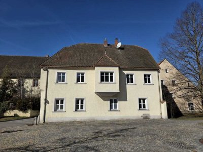Denkmalgeschütztes Haus im Herzen Nittenaus!