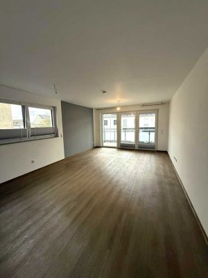 Schicke 2-Zimmer Wohnung mit Balkon im 1. OG in Duisburg-Friemersheim
