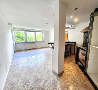 STILVOLLE 3 ZIMMER WOHNUNG MIT WEITBLICK ÜBER´S TAL. NÄHE INNENSTADT UND DER UNI