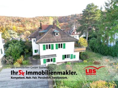 TOPLAGE BOPSER-WALD! Renovierungsbedürftiges 2-Familien-Villen-Anwesen mit Büro und Doppelgarage!