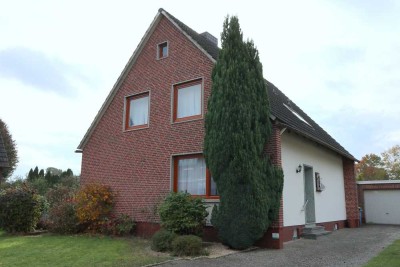 0 % Käuferprovision! Familienidyll mit Vollkeller und grandiosem Garten am südlichen Stadtrand!