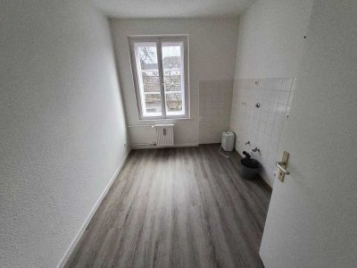 Zentrale Altbauwohnung // 1.OG mitte