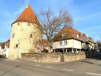 1,5-Zimmer-Etagenwohnung im Haus am Pulverturm zum betreuten Wohnen in Vaihingen