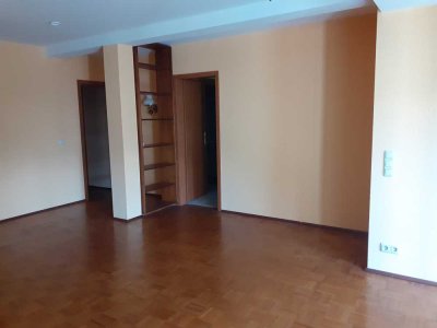 Gepflegte 2-Raum-Wgh. mit gehobener Innenausstattung, KDB, Balkon in Viersen