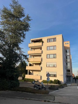 Schöne 3-Zimmer Wohnung mit Balkon und Garage in Inningen