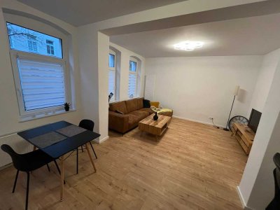 Vollmöblierte, geschmackvolle 2-Raum-Wohnung in Halle (Saale), vollsaniert 2024
