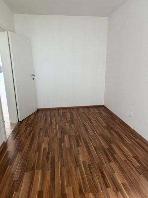 � Traumhafte Gartenwohnung in der Hinterbrühl – 67 m², Südterrasse mit Weitblick