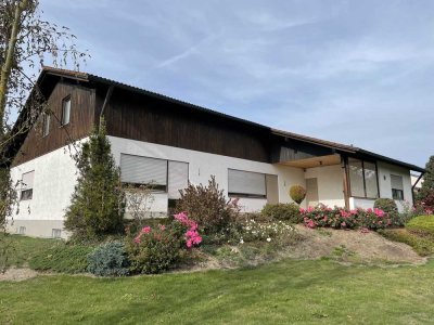 Großzügiges, sehr gepflegtes EFH mit großem Garten, in direkter Nähe zu Gymnasium und Realschule