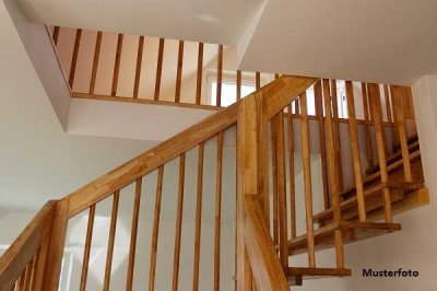 + Provisionsfrei - Einfamilien-Doppelhaushälfte +