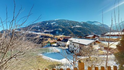 Geräumige 2,5-Zimmer-Wohnung mit KFZ-AP und Balkon!