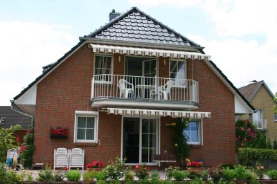 Familienhaus mit 3 Wohnungen für arbeiten und wohnen in Norderstedt-Mitte