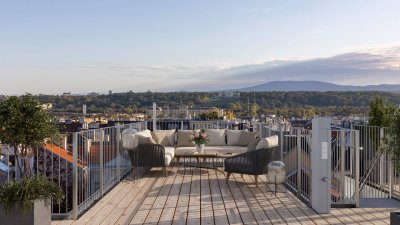 Elegante 3-Zimmer Wohnung mit 23,55 m² südseitigen Freiflächen und Blick auf Schloss Schönbrunn