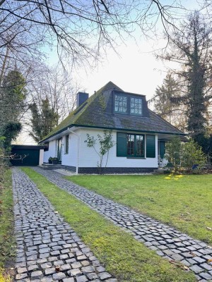 DAS SCHÖNE LANDHAUS VON PRIVAT