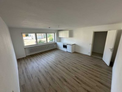 Modernisierte 3-Zimmer Wohnung in Bestlage, inkl. EBK und Terrasse