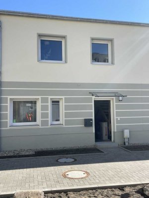 WUNDERBAR IHR TOWNHOUSE AM FLUSS, NUR NOCH 1 HAUS VERFÜGBAR,  KfW+Abschreibung,  Keine Provision!