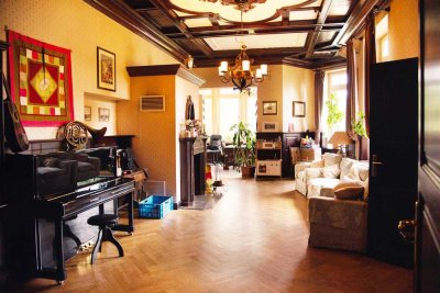 Exklusive Eigentumswohnung (Maisonette)
im Rostocker Villenviertel,  für Wohnen
 & Gewerbe