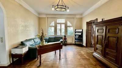 Jung von Haus | Freistehende Villa mit Tradition
