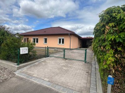 1200 € - 105 m² - 3.0 Zi.