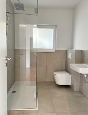 Schöne 2-Zimmer-Wohnung mit Terrasse