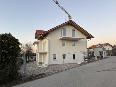 *** Wunderschöne 3-Zimmer-Wohnung mit Südausrichtung und großem Balkon ***
