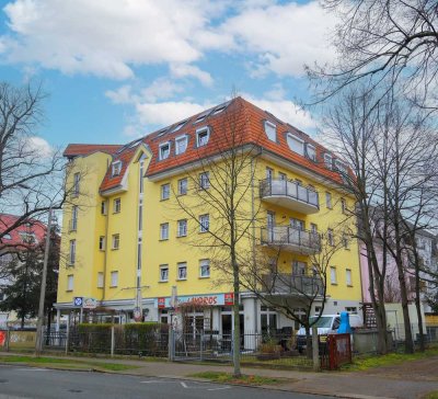 2-Zimmer-Wohnung mit Balkon und TG-Stellplatz in beliebtem Stadtteil Striesen