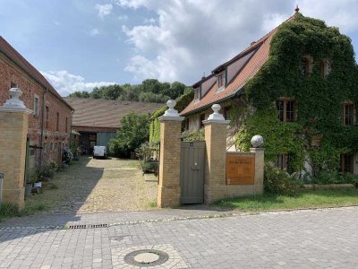 Dreiseitenhof Nähe Leipzig sucht neue Eigentümer
