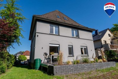 Traumhaftes kernsaniertes Zweifamilienhaus in Bielefeld zu verkaufen!
