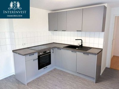 Großzügige 4-Zimmer-Wohnung mit neuer EBK und zwei Balkonen