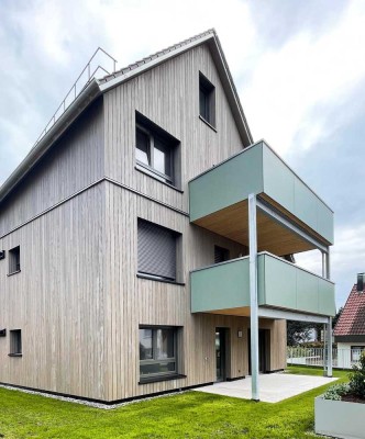 Barrierefreie 3-Zimmer Wohnung mit großem Garten und TG Stellplatz