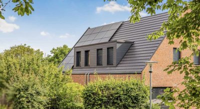 Erstbezug Neubau einer 5-Zimmer-Doppelhaushälfte mit EBK in Kronshagen