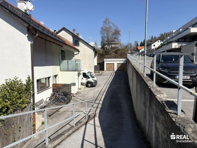 Sanierungsbedürftige Doppelhaushälfte Mentlberg