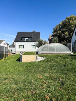 Mietkauf: Schönes EFH mit tollem Garten, Pool und PV-Anlage