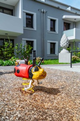 Platz für die ganze Familie! Wunderschöne 4-Zimmer-Wohnung Nr. 25 in Augsburg-Hochzoll mit Balkon!