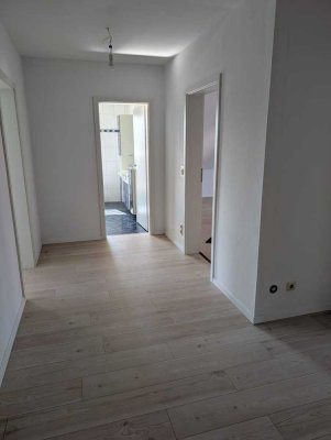 Stilvolle 3-Raum-DG-Wohnung mit Balkon in Paderborn
