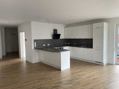 Geschmackvolle, neuwertige 3-Zimmer-Wohnung mit geh. Innenausstattung mit Balkon und EBK in Waldmohr