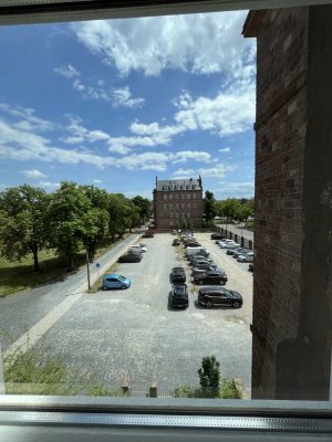 Kompaktes 1,5 Zimmer-Apartment: Modernes Wohnen am Turley-Platz