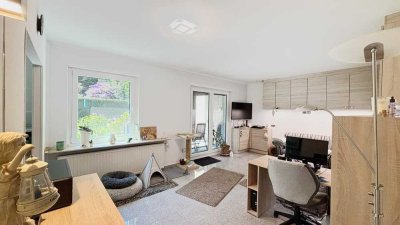 "Modern, saniert und mit eigenem Garten" -  Erdgeschosswohnung in zentraler Lage
