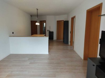 Helle 4-Zimmer-Wohnung in Neuburg an der Donau, 1. OG