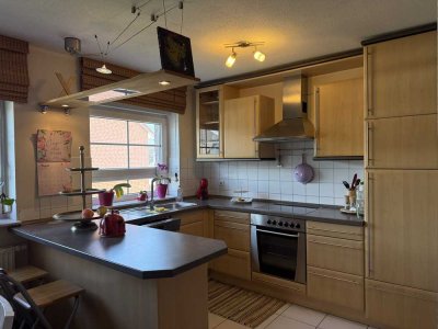 Moderne 2,5- Zimmer-Maisonettewohnung mit Garten in Wolfsburg-Nordsteimke zu vermieten !