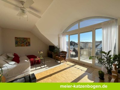 3-Zimmer-Dachgeschosswohnung mit Küche und Tiefgarage in Kothau