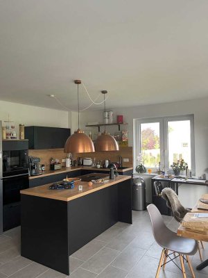 Neuwertige und lichtdurchflutete 3-Zimmer-Wohnung mit Südbalkon in Albersloh
