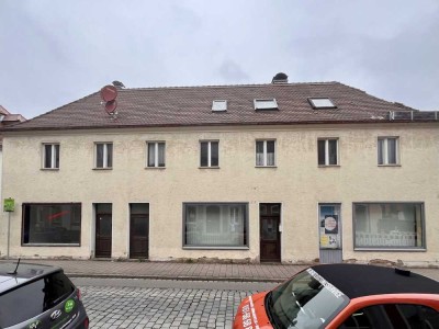 ATTRAKTIVES GRUNDSTÜCK/2 SANIERUNGSOBJEKTE IN ZENTRALER LAGE VON ANSBACH - 648 m² FÜR IHRE VISIONEN