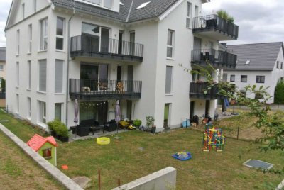 Moderne 4-Zi.-Whg. mit Gartenanteil