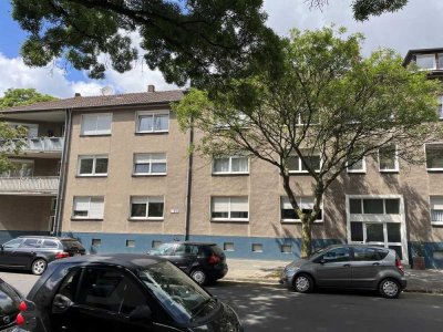- Direkt an den Rheinwiesen Neuenkamp - Ruhige Wohnung im DG -
