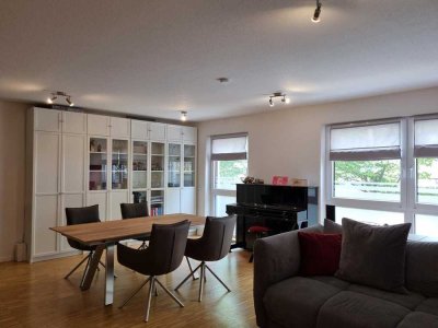 Neuwertige Wohnung mit drei Zimmern sowie Balkon und Einbauküche in Ludwigshafen
