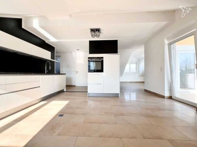 PRIVATER WELLNESSBEREICH � Exklusive Dachgeschosswohnung 2 Balkonen in Alzenau!