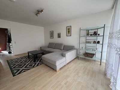 Vermiete voll-möblierte 3 Zimmer, 73qm Wohnung
