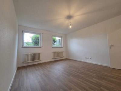 1,5 Zimmer-Wohnung mit Gartenmitbenutzung in Stuttgart-Botnang