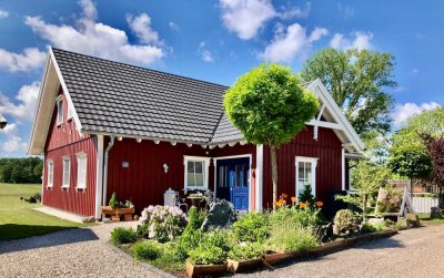 Skandinavisches 1-2 Familien Haus in unverbaubarer Aussichtslage